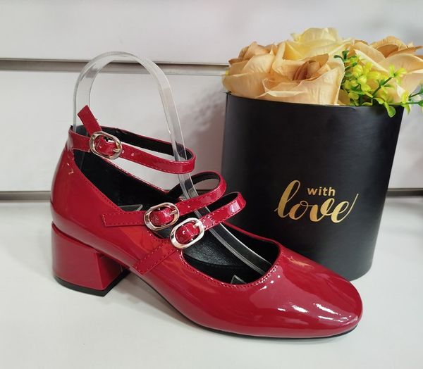 Sapatos de Senhora